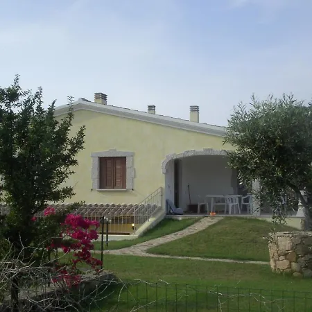 Iss Travel, I Giardini Di Aparthotel